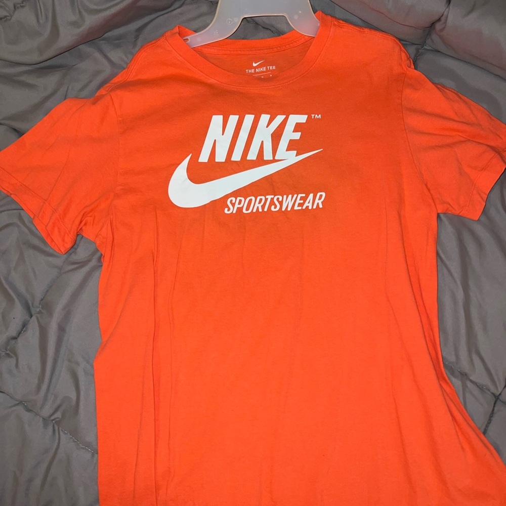 Nike Tee